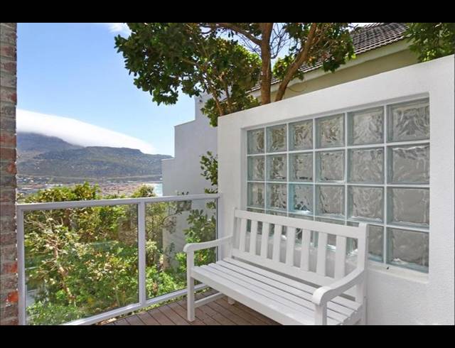 7 BEDROOM APARTMENT FOR SALE IN FISH HOEK